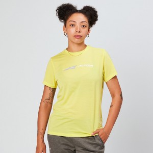 Camiseta Altra EVERYDAY PERFORMANCE SHORT SLEEVE Feminino Amarelas | AL5824X03